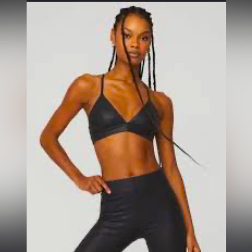 NWT ALO Yoga faux leather airbrush splendor bra - black - xs